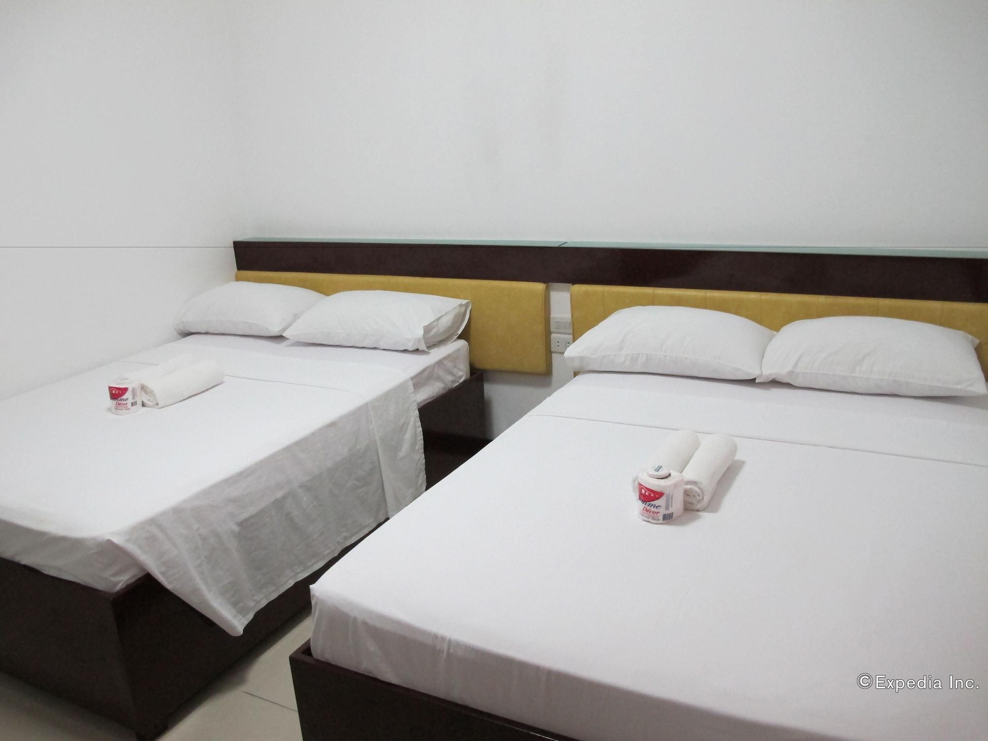 Seashore Beach Resort Пуэрто-Галера Экстерьер фото