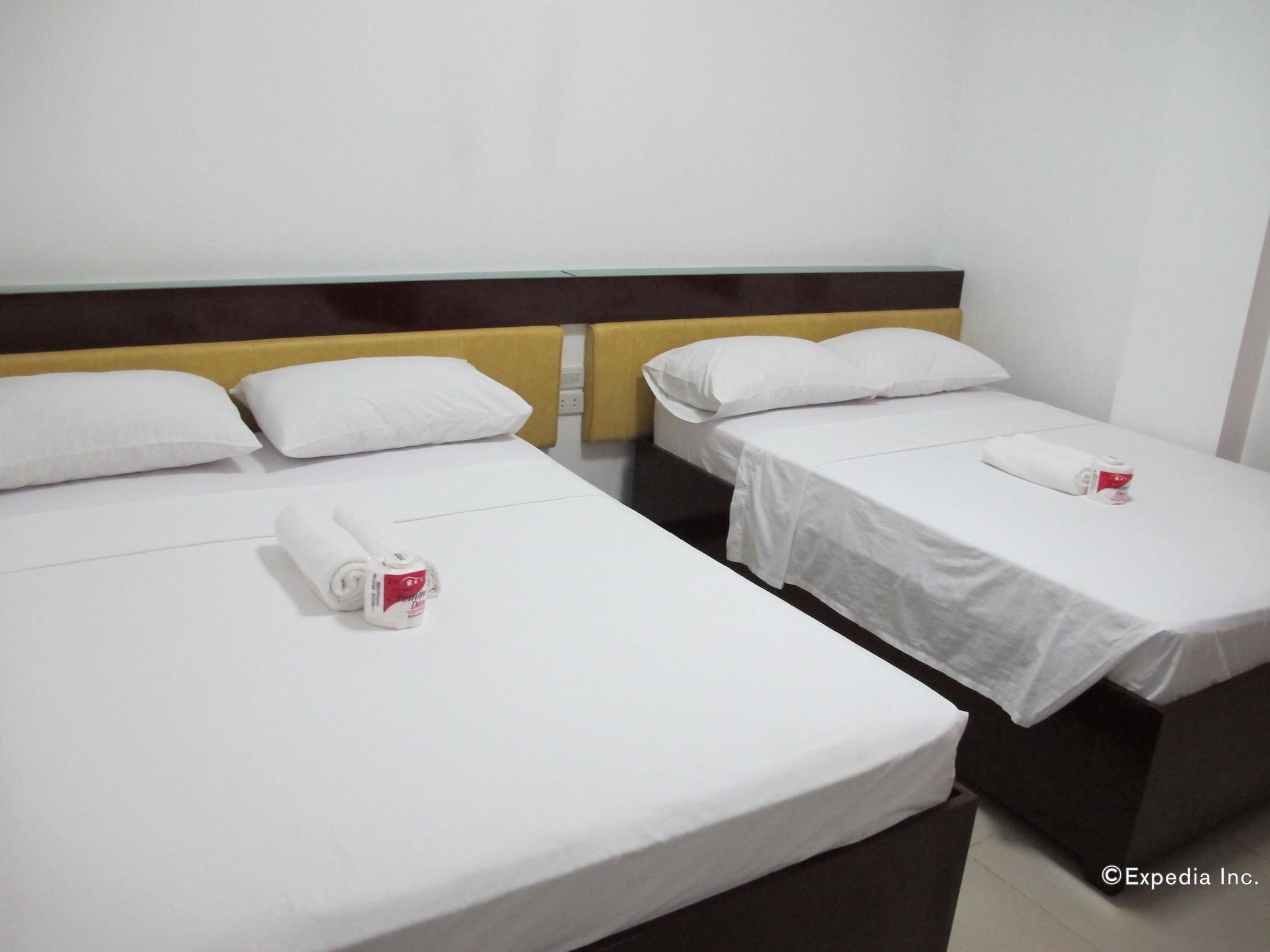 Seashore Beach Resort Пуэрто-Галера Экстерьер фото